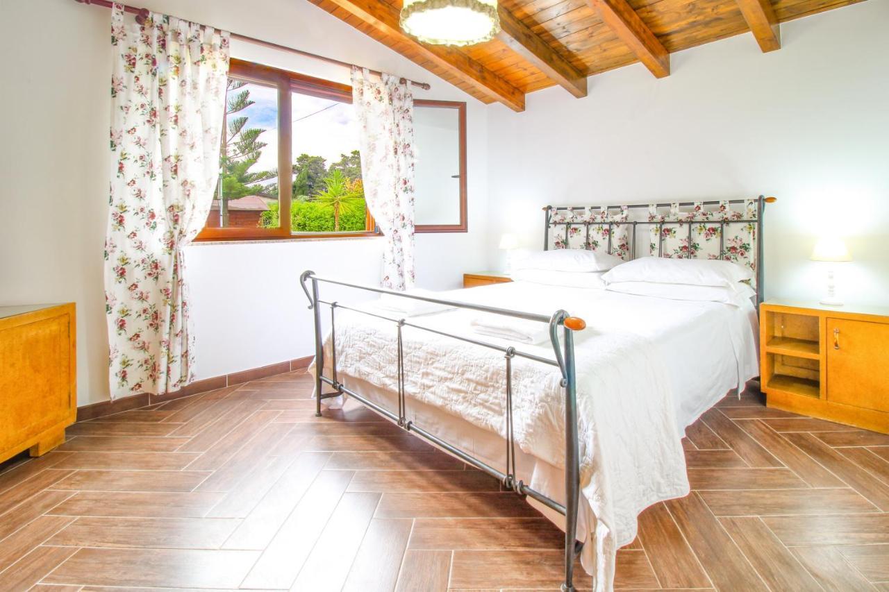 Villa La Casa Di Lina - Capo D'Orlando, Casa Con Ampio Giardino Exterior foto