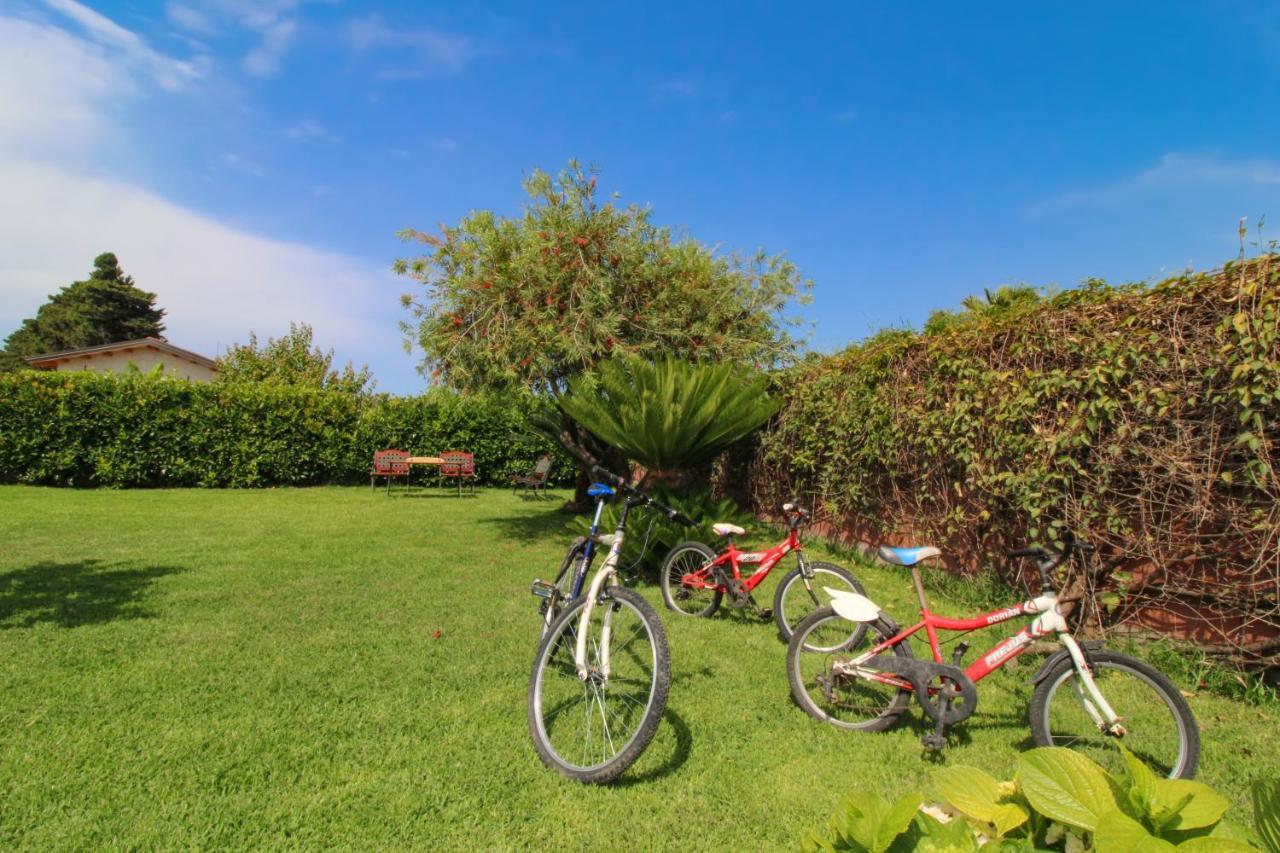 Villa La Casa Di Lina - Capo D'Orlando, Casa Con Ampio Giardino Exterior foto